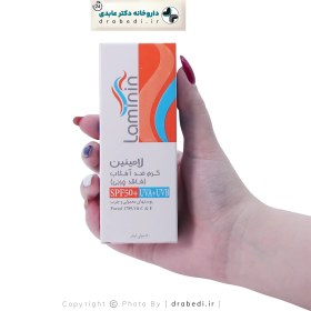 تصویر کرم ضد آفتاب بی رنگ SPF 50 لامینین مناسب پوست های چرب و معمولی 50 میلی لیتر laminin oil free sunsreen cream for normal to oily skin spf50 50ML