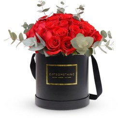 تصویر دسته گل طبیعی قرمز با طرح جدید 