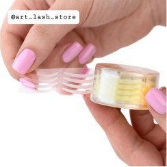 تصویر چسب لیفت پلک رولی کیفیت عالی ۵۰۰ عددی هم رنگ پوست 