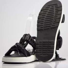 تصویر صندل دخترانه مشکی سفید 