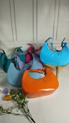 تصویر کیف قایقی رنگی سایز بزرگ 