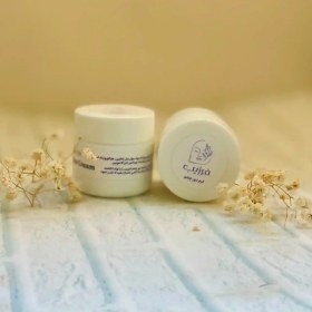 تصویر کرم دور چشم 