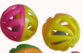 تصویر توپ جغجغه‌ای پرندگان 