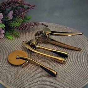 تصویر گردو شکن ویکتوریا 