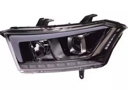 تصویر چراغ جلو دنا پلاس چپ با موتور مادپارت car light