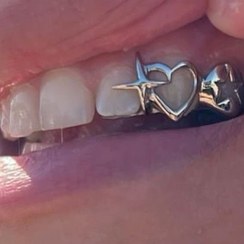 تصویر گریلز دندان استیل ۲ عددی طرح قلب و ستاره 