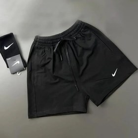 تصویر شورتک ورزشی زنانه نایک مدل Performance رنگ سبز 