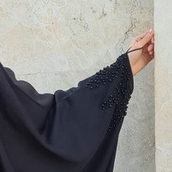 تصویر چادر مشکی اسراء (فقط خرج کار)با دوخت رایگان(شامل تمام مرواریدها، نگین های کریستالی و هر خرج کاری که در تصویر وجود دارد) 