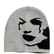 تصویر کلاه y2k 