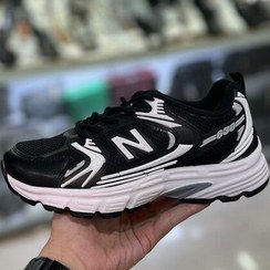 تصویر کتونی نیوبالانس زنانه دخترانه کفش ونس اسپورت اسپرت سفید مشکی new balance newbalance لژدار لژ دار شیک طبی سبک راحت راحتی 