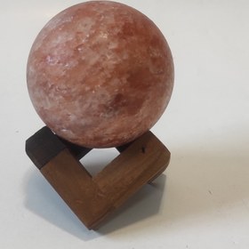 تصویر گوی سنگ نمک قطر ۷ با پایه G3 Salt ball G3