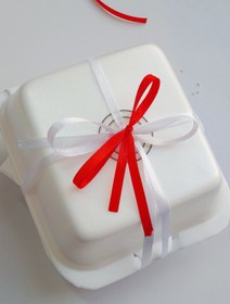 تصویر کیک یلدایی مینیمال مدرن Yalda cake