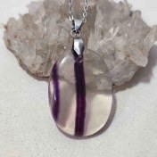 تصویر گردنبند سنگ فلوریت (فلورین) کد (همراه با زنجیر استیل و بند چرمی)1 