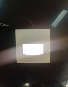 تصویر فروشگاه نور طلایی