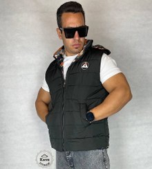 تصویر پافر مردانه دو رو مشکی و سبز داخل چریکی 