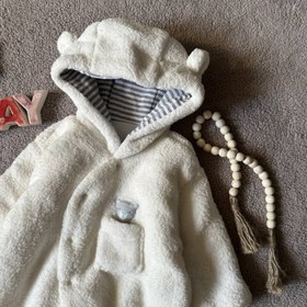 تصویر کاپشن تدی سفید جیب خرسی 