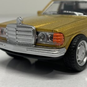 تصویر بنز دانشجویی w123 Benz w123