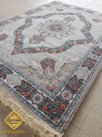 تصویر فرش ماشینی 700 شانه طرح کارینا تراکم 2550 سایز ۱۲ متر 