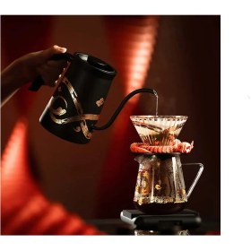 تصویر کتل برقی بمبر مدل The Snake Limited Edition MHW-3BOMBER Assassin Electric Kettle – Year of the Snake Limited Edition
