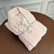 تصویر حوله تن پوش کلاه دار با الیاف طبیعی کارینا مدل ویونا 