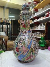 تصویر تنگ درب دار ژاپنی قدیمی 