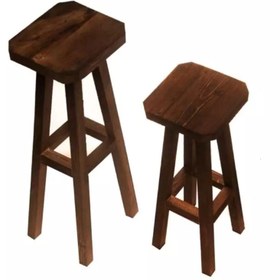 تصویر چهار پایه چوبی 