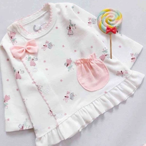 تصویر فروشگاه لباس نوزاد و کودک نی نی ماه