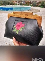 تصویر کیف دهانه چوبی چرم طبیعی گاوی 