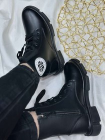 تصویر نیم بوت یویو 