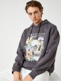 تصویر هودی بزرگ با طرح جمجمه برند Koton Oversized Hoodie Skull Printed