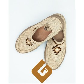 تصویر گیوه طرح خشتی خاکی 