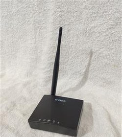 تصویر مودم دی لینک DLink DSL-2700U سالم با اداپتور 