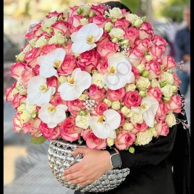 تصویر جام گل چکاوک 