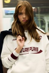 تصویر هودی زنانه سفید دفکتو 