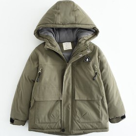 تصویر کاپشن روسی طرح کاج 