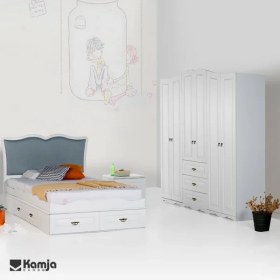 تصویر پاتختی مانلی 