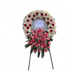 تصویر پایه گل گرد تبریک 