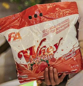 تصویر پروتئین وی فا ۴۵۰۰ گرم 