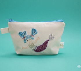 تصویر کیف آرایشی پری دریایی 