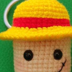 تصویر آویز و جاکلیدی بافتنی لوفی ( وان پیس ) 