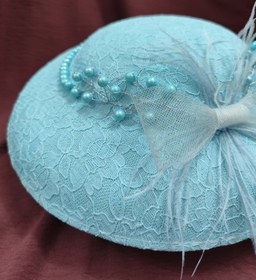 تصویر کلاه مجلسی رنگ آبی آسمونی 