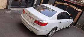 تصویر هیوندای جنسیس مدل 2011 ا نیمه فول نیمه فول