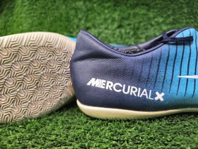 تصویر کتونی کفش فوتسال سالنی اورجینال نایک سایز۴۵.۵ Futsal shoes