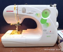 تصویر چرخ خیاطی ژانومه مدلN571 (سردوز کاتر دار) 