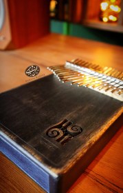 تصویر کالیمبا ۱۷ تیغه رمیدو طرح دوفیل 