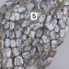 تصویر مروارید باروک شکلی 