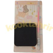 تصویر استیکی نوت مشکی طرح مربعی با روان‌نویس رنگی 