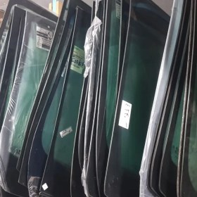 تصویر شیشه جلو رنو فلوئنس سنسوردار 