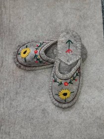 تصویر پاپوش نمدی زنانه 