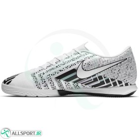 Nike vapor hotsell academy 13